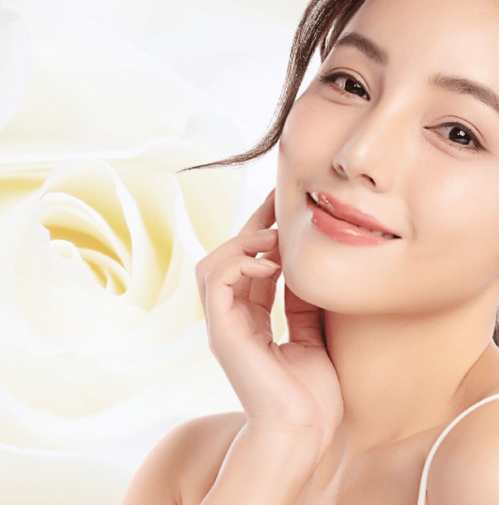 紫外線でシミはいつからできる？原因と今すぐできる対策を解説